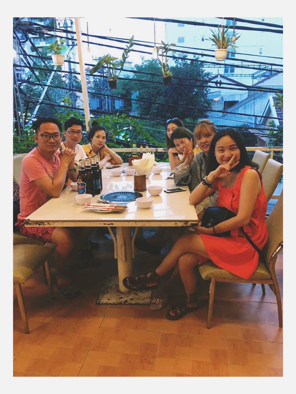 有些人不知哪里好但谁都代替不了,有些人说不上哪里好但谁都替不了