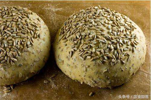 外国人怎么吃瓜子,中国人和外国人吃瓜子的区别