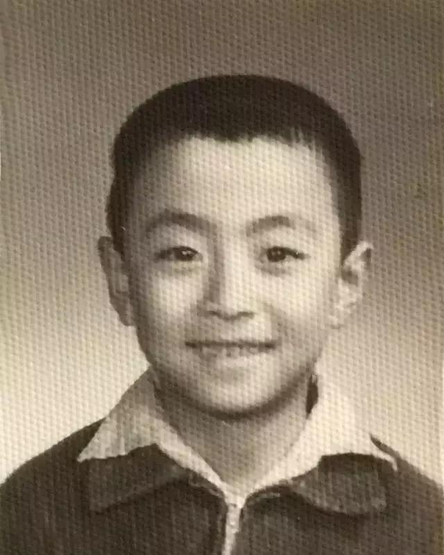 演员黄俊鹏和谁是连襟,黄俊鹏和谁像