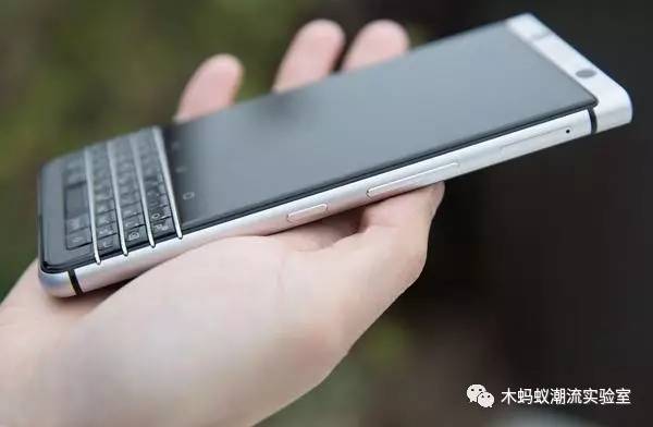 黑莓KEYone北美开卖：全键盘加骁龙625