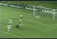 足球绝技,罗纳尔多被称为外星人的一战