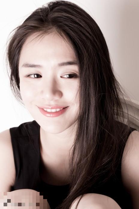 鼻子上黑头怎么遮挡好看,鼻子侧面有黑头怎么挤