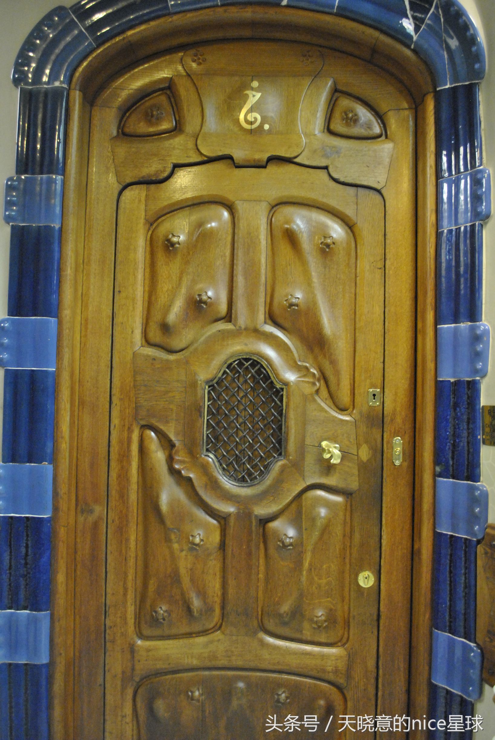 巴塞罗那旅游攻略两日游多少钱,巴塞罗那一日游必去景点