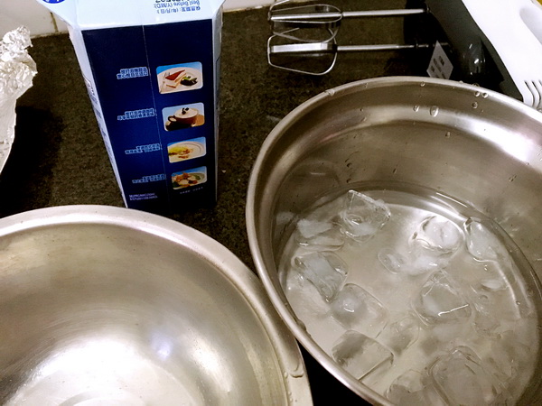 裸蛋糕奶油,奶油裸蛋糕