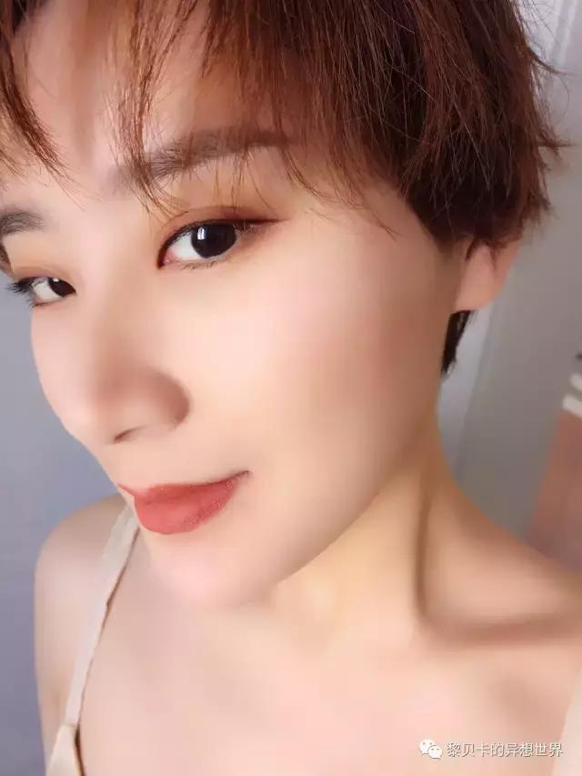 管它斩不斩男，夏天涂口红我只想美！