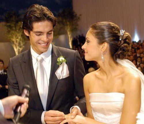 十大足球美女排行榜,足球明星的十大美女老婆