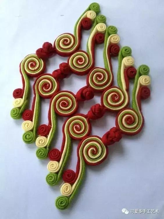 手工盘扣最简单版,用布做盘扣慢动作教程