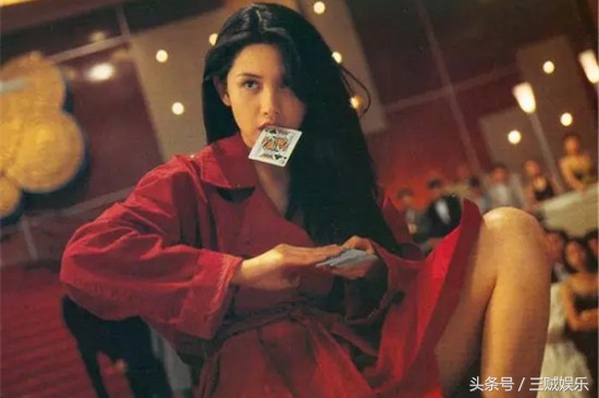 她是全香港男人的欲望为1亿股份49岁生子曾做王晶多年小三