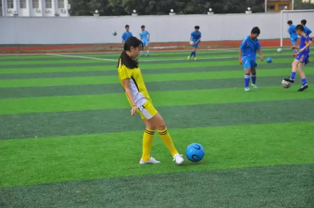 快乐足球遇见足球,快乐足球追逐梦想