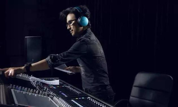 周杰伦加盟联盟嘉年华嘉宾,周杰伦跨界唯品会