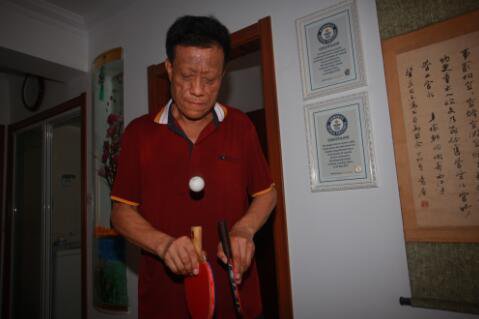 连续颠球世界纪录,最大规模颠球吉尼斯世界纪录