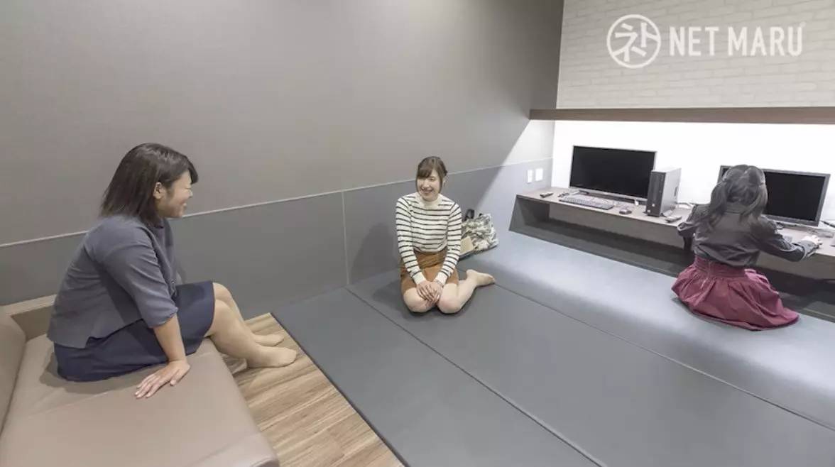 日本原宿网吧,日本东京豪华网吧