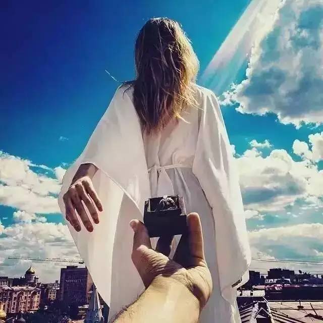 「头条」在金沙岛拍张照片就能免费获得iPhone8等大牌手机，速来看……