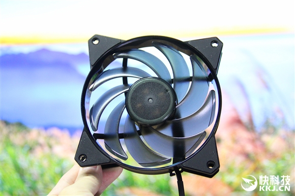 酷冷至尊冰神g240水冷安装教程,酷冷至尊冰神g240幻境扣具