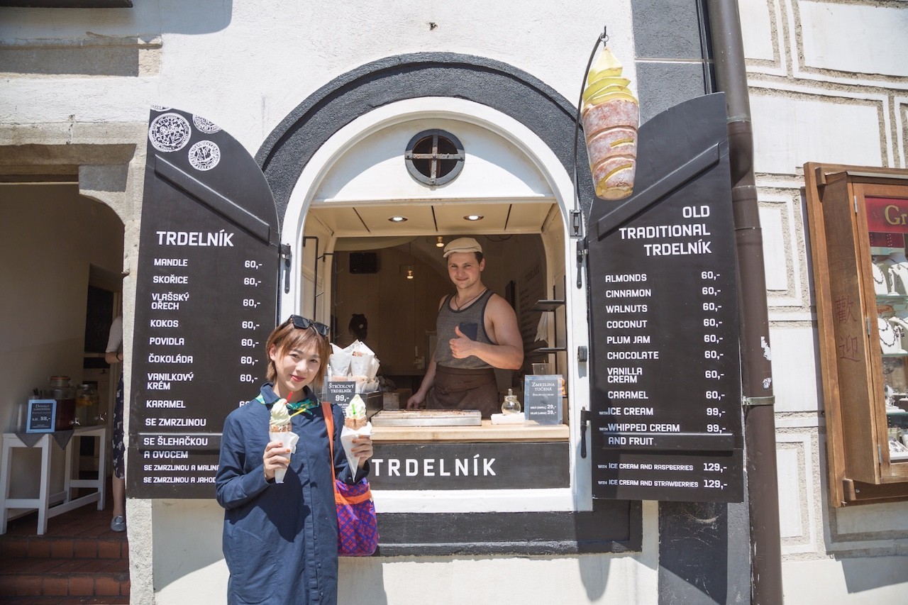 我生活在妙不可言的等待中,我们的生活在妙不可言的等待中