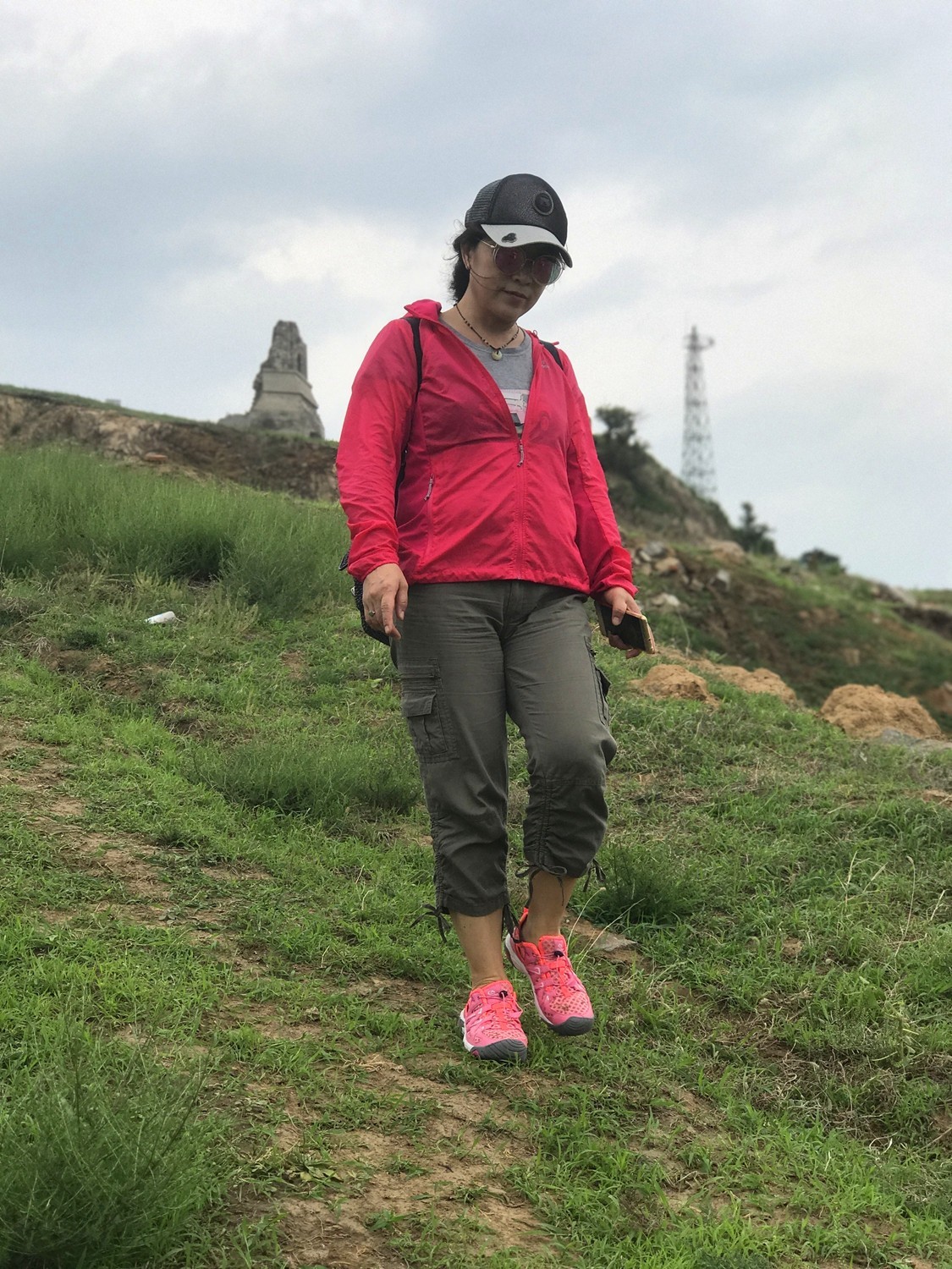 感受一份属于我的清凉——洛弛红Clorts户外溯溪鞋3H027D体验