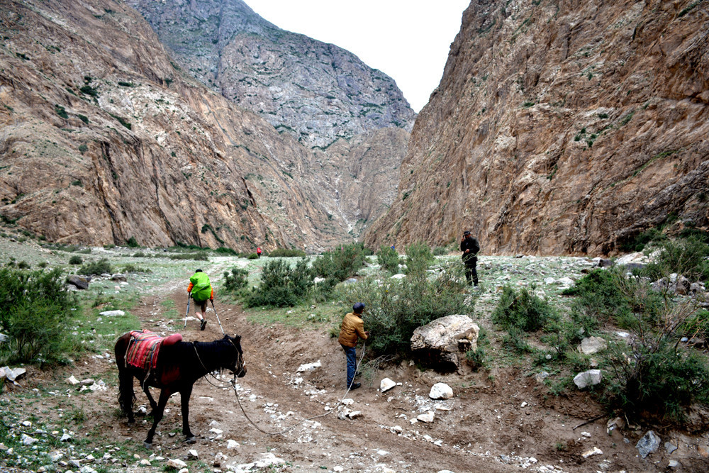 行者无疆-6月乌孙，漂洋过海为圣湖，翻山越岭因初心