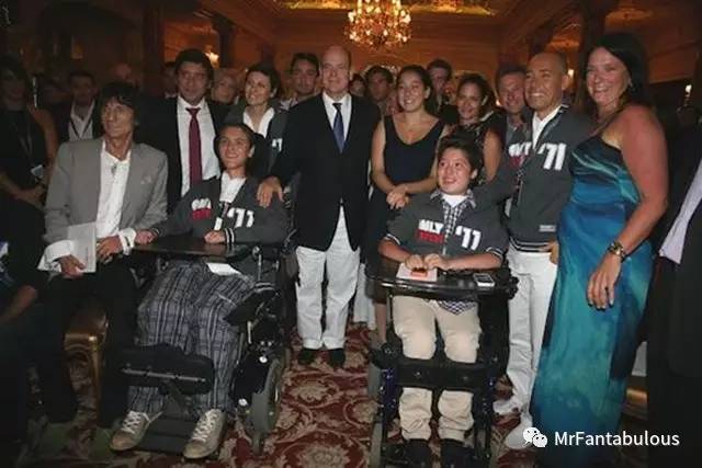 摩纳哥王妃的儿子做了个慈善拍卖这些全球顶级腕表支持了他12年