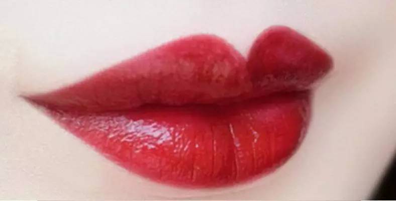 收藏大牌口红图片,大牌唇膏推荐必买色号