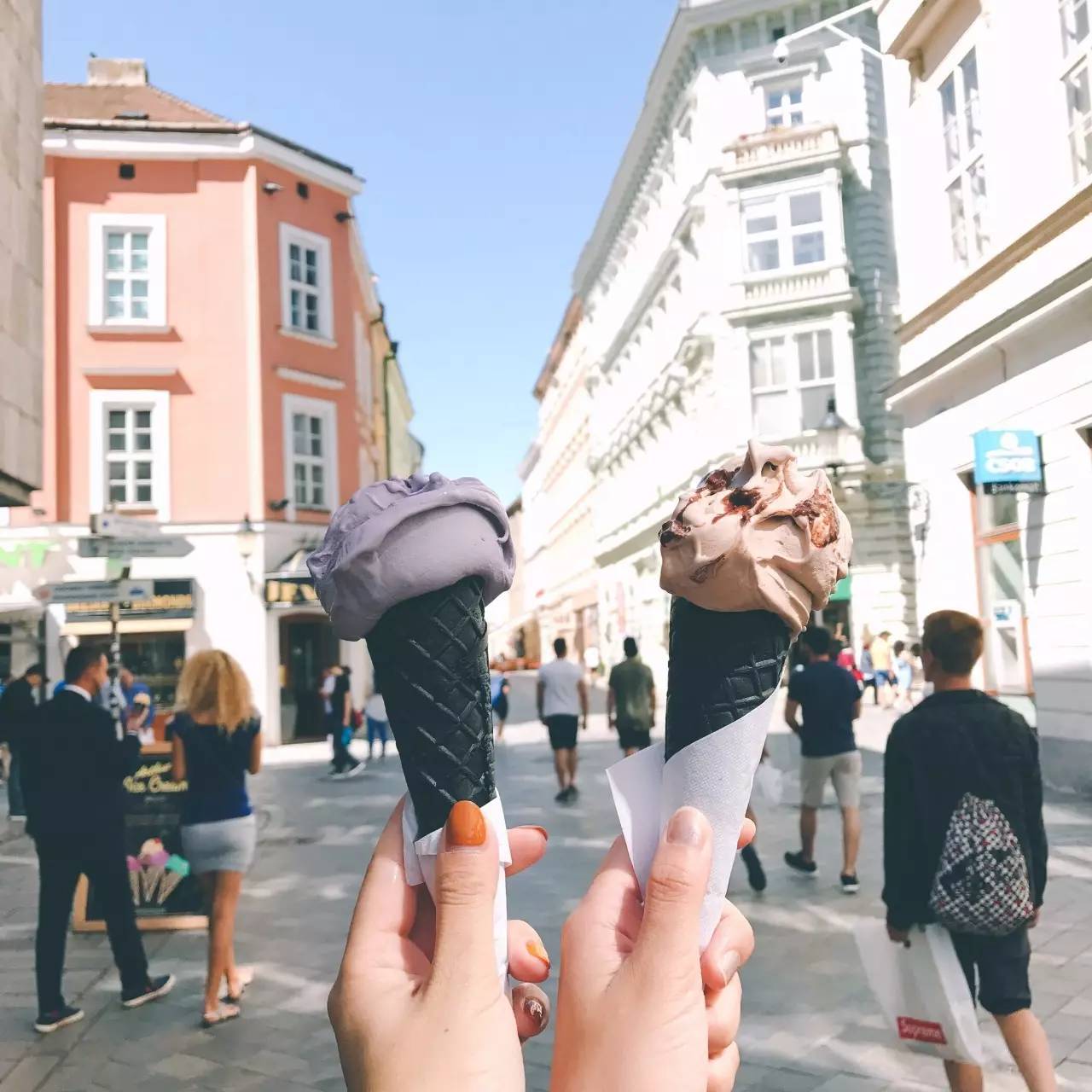 生活在妙不可言的等待中,我生活在妙不可言的等待中