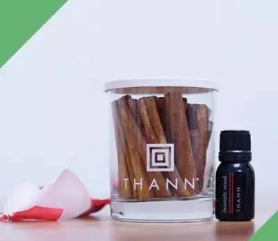 美肤记丨这样睡觉，胜过涂100瓶眼霜