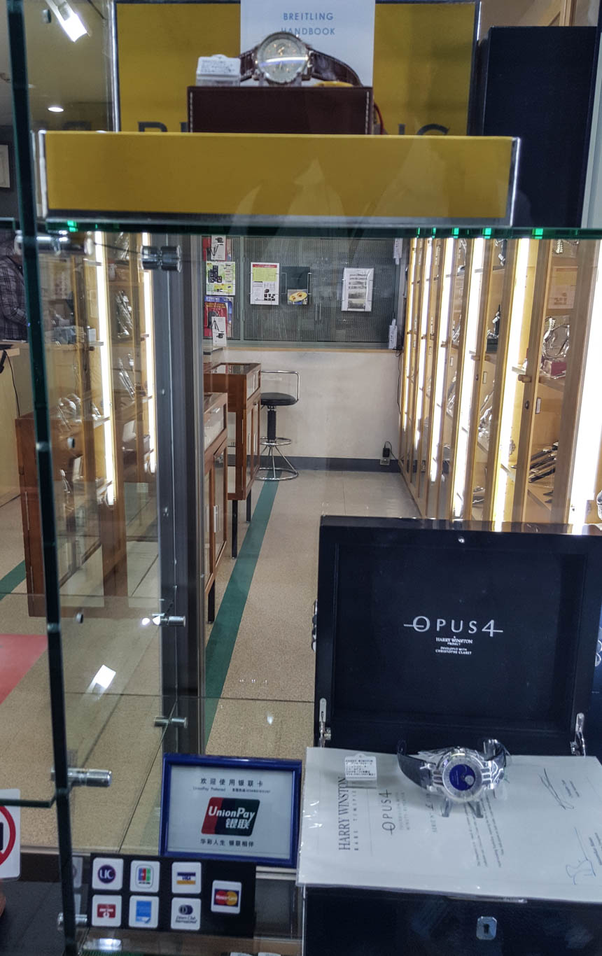 在日本买中古表便宜吗,福冈中古表店