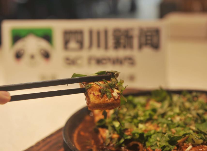 3年卖出130000000只鸭掌，销魂掌确实销魂