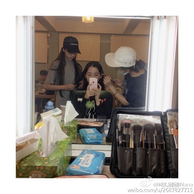 现在比较火的网红彩妆,女明星平价彩妆