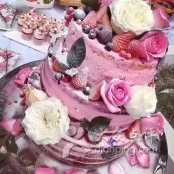 不要随便提甜品店，我怕克制不住拍照的欲望！