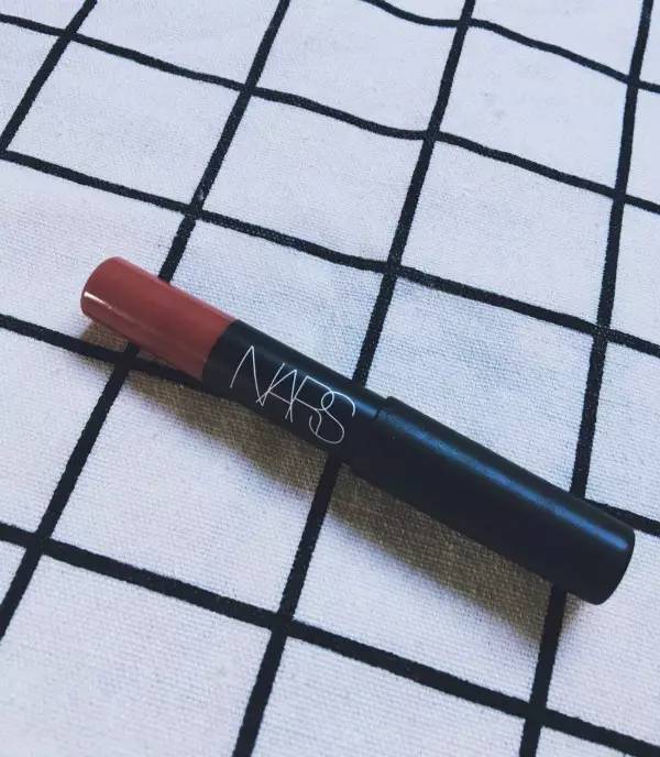 夏日必备元气口红,夏日必备的口红