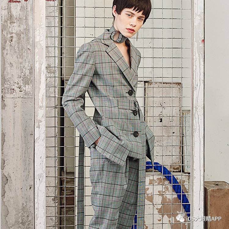 superstar周冬雨窦靖童,窦靖童周冬雨合作