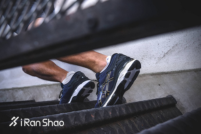 asics亚瑟士gel-cumulus24评测,asics稳定支撑顶级跑鞋