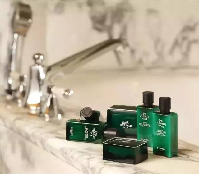 爱马仕洗护套装旅行装,宝格丽洗护旅行