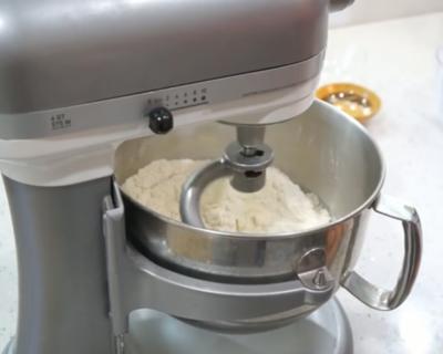 奶油面包卷饼干,咸味黄油面包卷