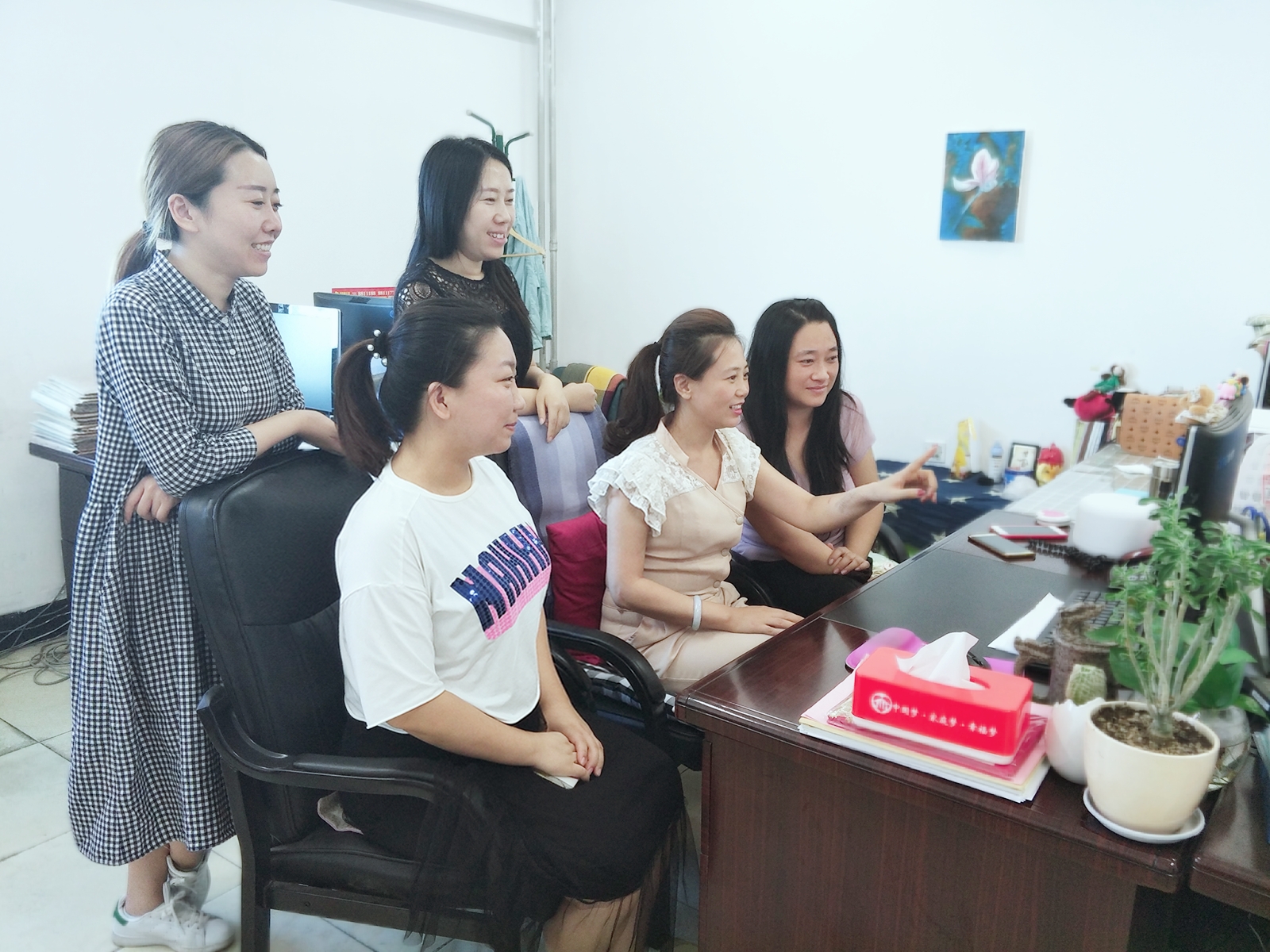 各族人民庆祝祖国妈妈生日绘画,科尔沁草原儿女庆祝建党100周年