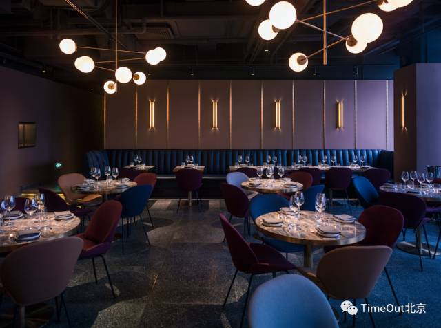 下雨天最适合呆在家的地方,雨天有啥好去处