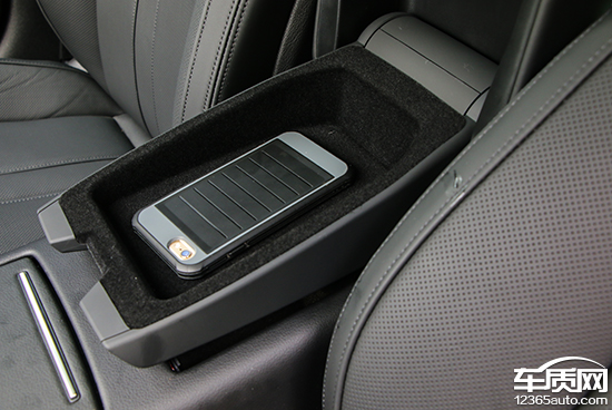 奥迪a6l尊享动感型2024款试驾,此地无垠试驾全新奥迪a6l