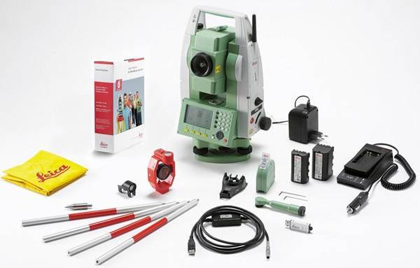 全站仪的型号和编号在哪里,全站仪参数详解