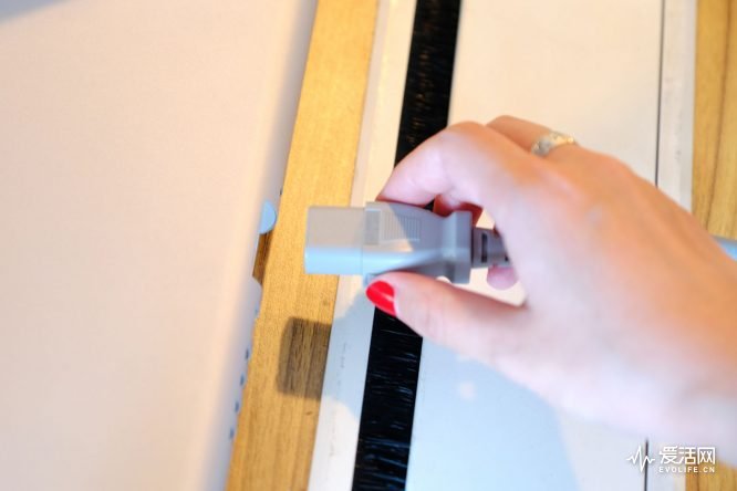 为什么要花3000买个显卡,surfacestudio停产了吗