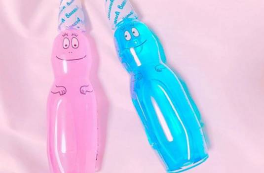 最近，PLAZA店里出了个爆款牌子！看代购和日本妹子谁能抢过谁！