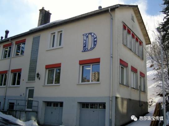 自带珠宝光泽还能百年不掉色的大明火珐琅,鬼知道它都经历了什么!|小讲堂