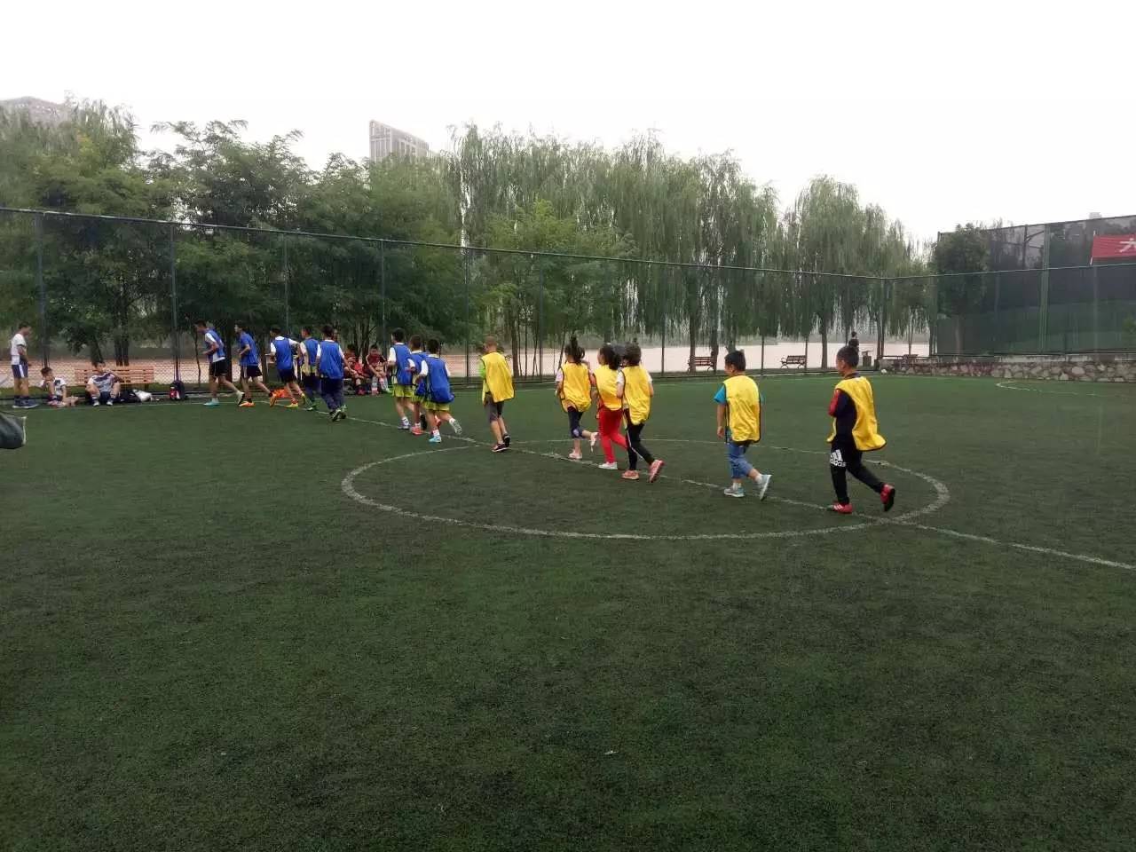 兰州足球培训班小学生,圆梦青少年足球培训