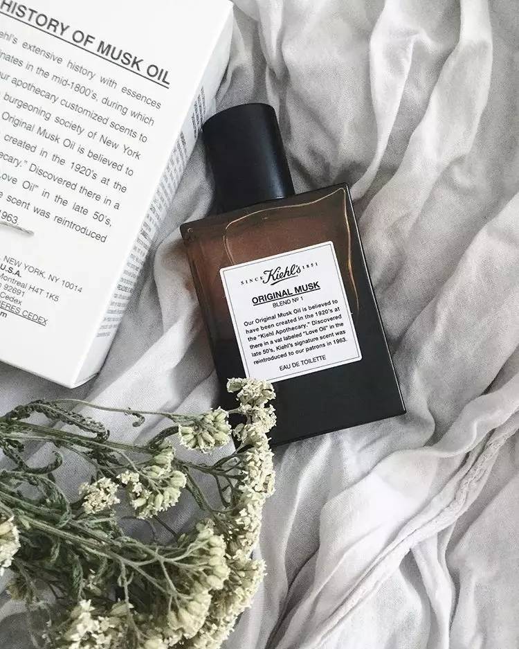 「这个香水有麝香用了会流产的!」|拜托,别再闹这种国际笑话了好吗?