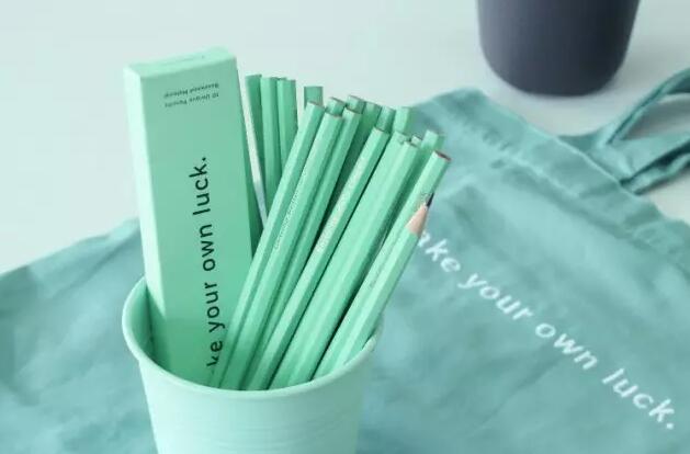 不买花哨的文具,高颜值文具开学必备