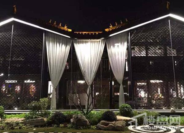 快闪酒馆,酒吧街头快闪