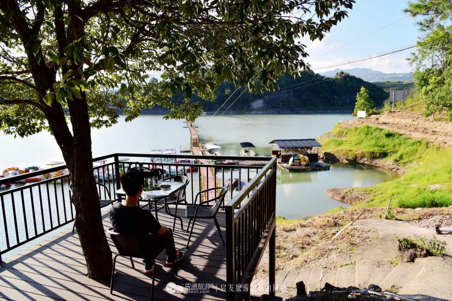 亚洲第一钢索桥,最长的钢索桥