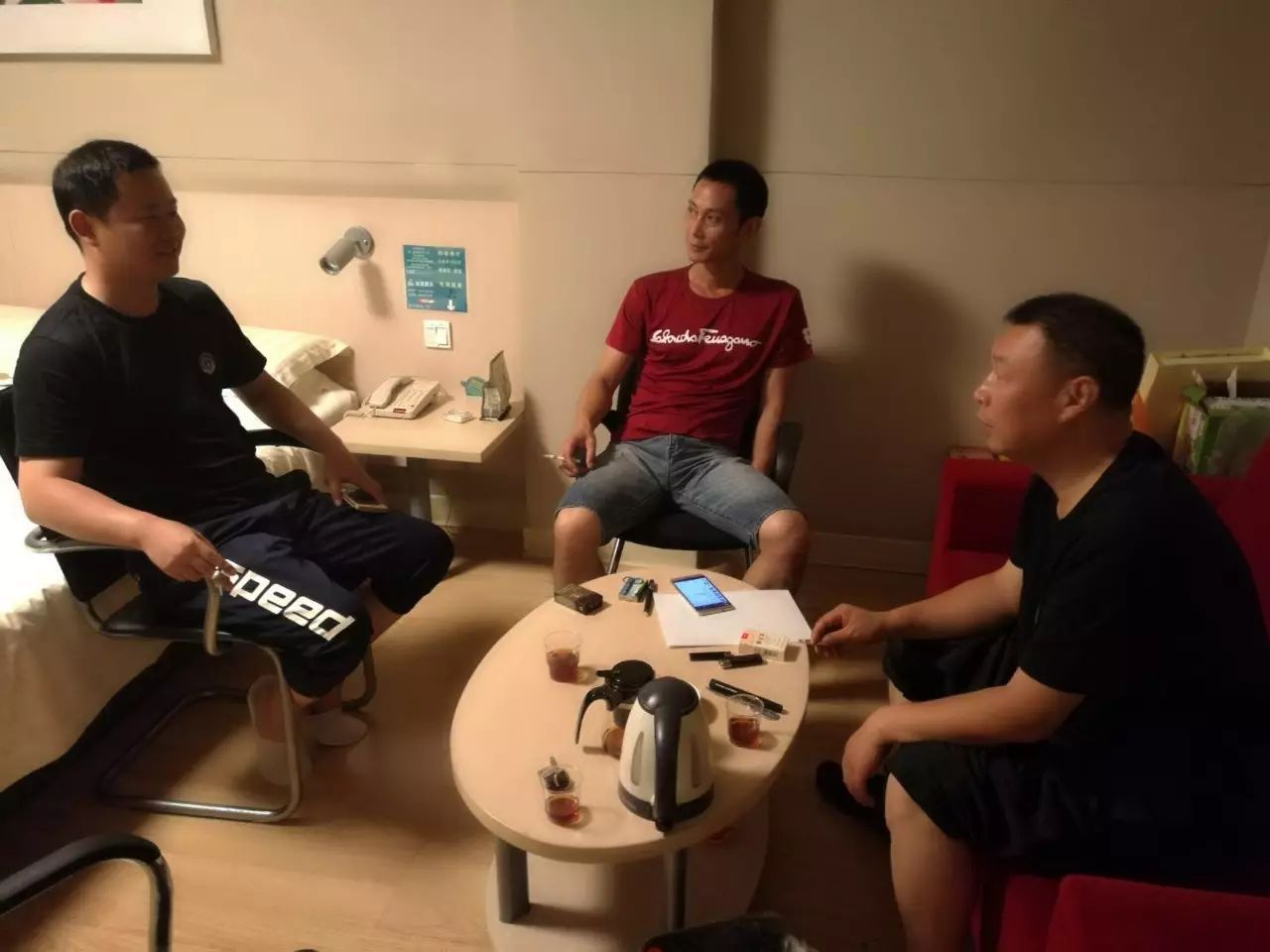 “带队执行任务，除严格执行上级命令外，重要的是要爱兵”——记厦门金砖会晤衢州增援特警领队李浩