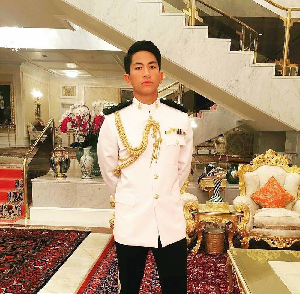 麻雀变成凤凰的人生,麻雀变凤凰普通版