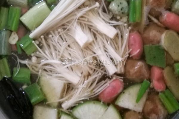 自制火锅底料的家常做法,自制火锅配菜清单大全