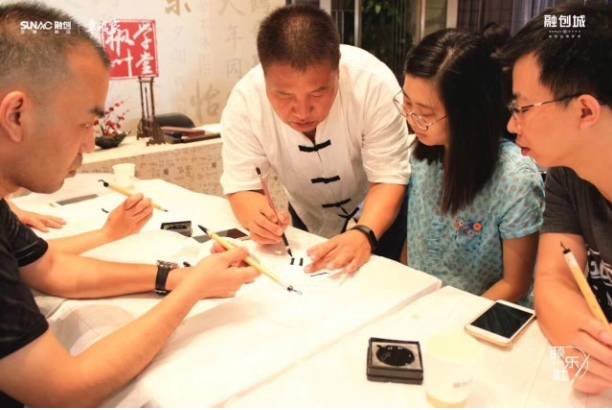 融创城首开盘300套房源即售罄,融创城开盘